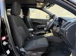 
										MITSUBISHI RVR 2019 full									