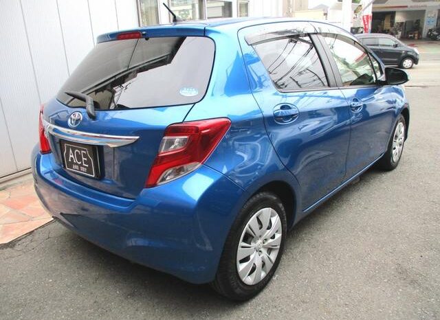 
								TOYOTA VITZ 2015 full									
