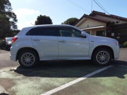 MITSUBISHI RVR 2013