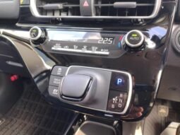 
										TOYOTA AQUA 2025 full									