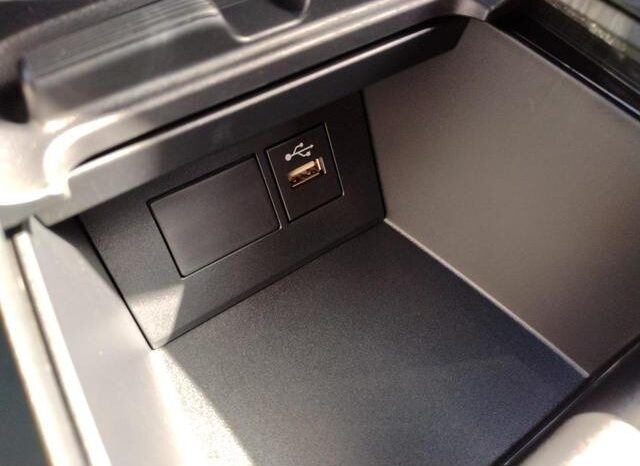 
								TOYOTA AQUA 2025 full									