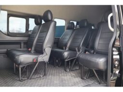 
										TOYOTA HIACE COMMUTER 2023 full									