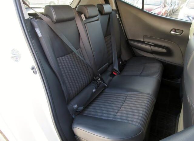 
								TOYOTA AQUA 2024 full									