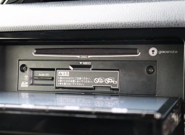 
								TOYOTA VITZ  2018 full									