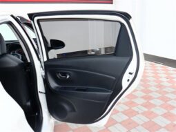 
										TOYOTA VITZ  2018 full									