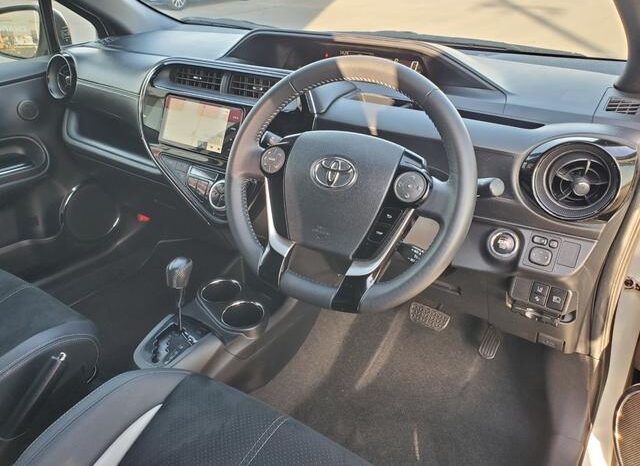 
								TOYOTA AQUA 2019 full									