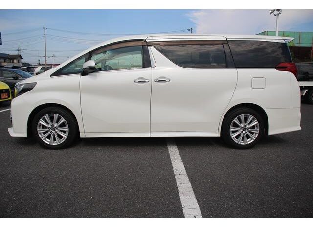 
								TOYOTA ALPHARD 2015 full									
