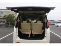 
										TOYOTA ALPHARD 2015 full									