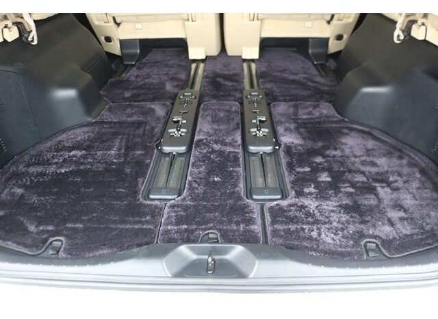 
								TOYOTA ALPHARD 2015 full									