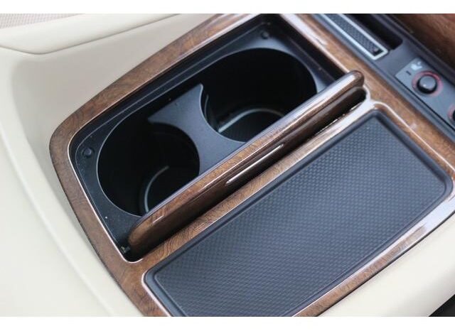 
								TOYOTA ALPHARD 2015 full									