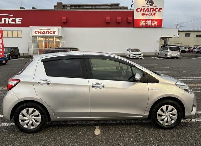 
								TOYOTA VITZ 2019 full									