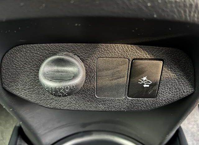 
								TOYOTA VITZ 2019 full									