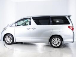 TOYOTA ALPHARD 2013