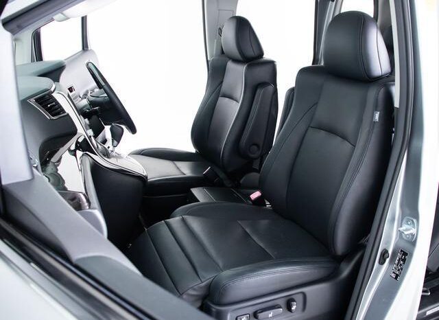 
								TOYOTA ALPHARD 2013 full									