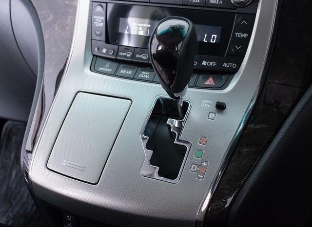 
								TOYOTA ALPHARD 2013 full									