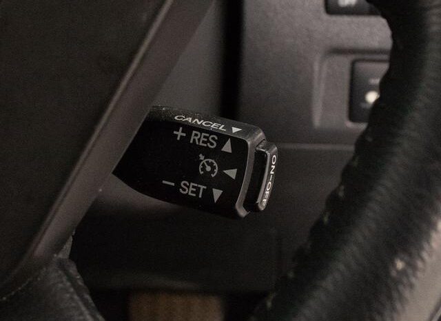 
								TOYOTA ALPHARD 2014 full									