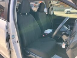 
										TOYOTA VITZ 2017 full									