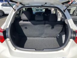 
										TOYOTA VITZ 2017 full									