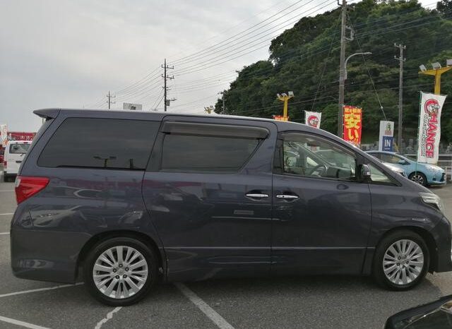 
								TOYOTA ALPHARD 2014 full									