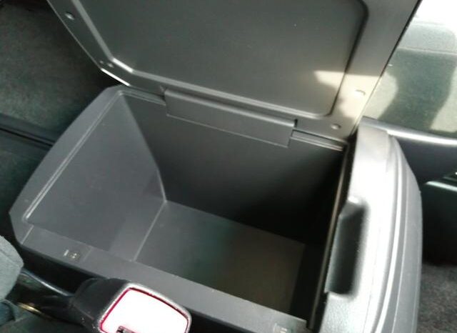 
								TOYOTA ALPHARD 2014 full									