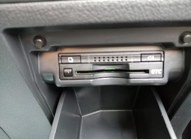 
								TOYOTA ALPHARD 2014 full									