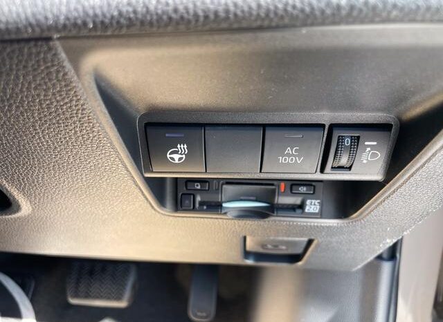 
								TOYOTA AQUA 2025 full									