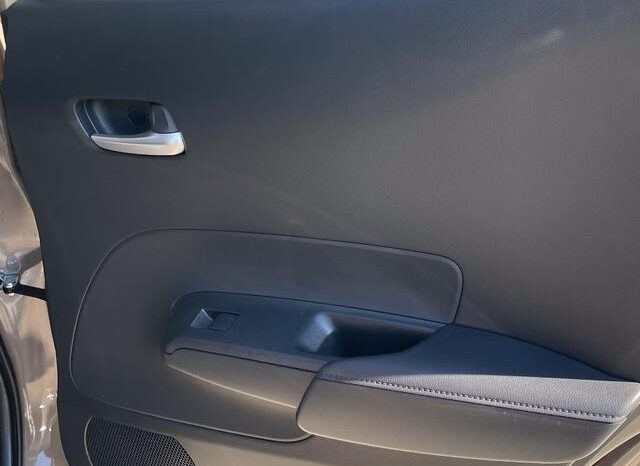 
								TOYOTA AQUA 2025 full									