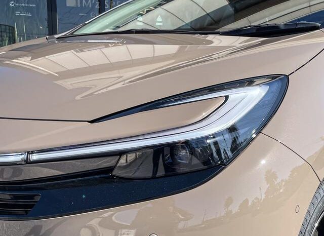 
								TOYOTA AQUA 2025 full									