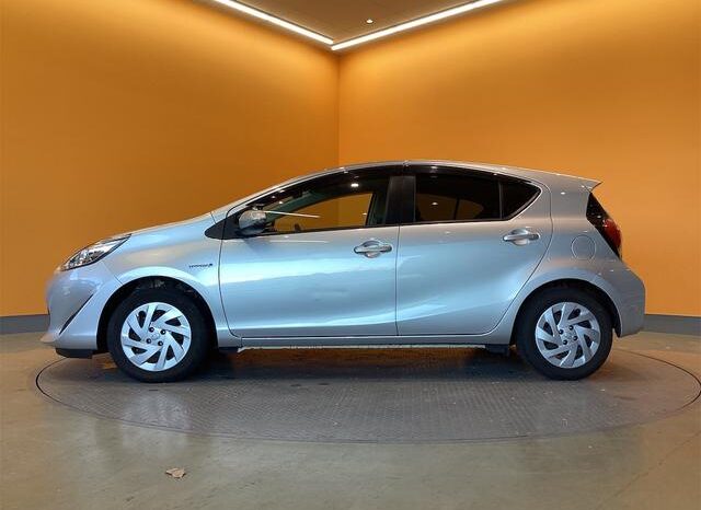 
								TOYOTA AQUA 2019 full									