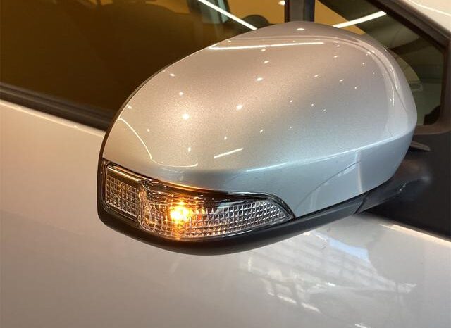 
								TOYOTA AQUA 2019 full									