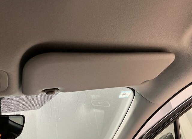 
								TOYOTA AQUA 2025 full									