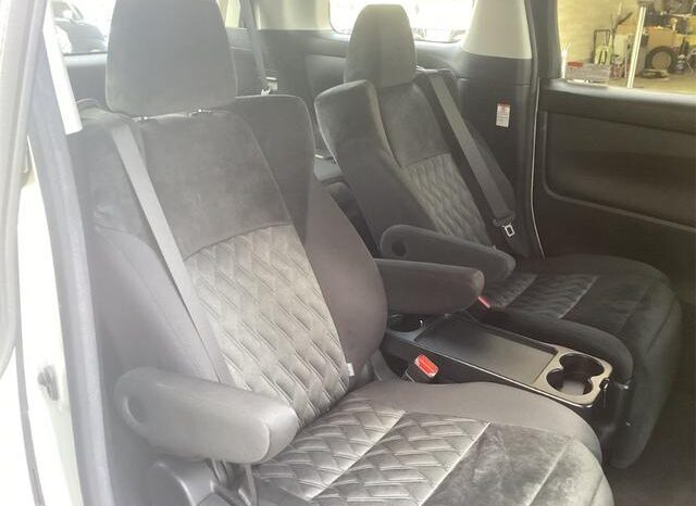 
								TOYOTA ALPHARD 2019 full									