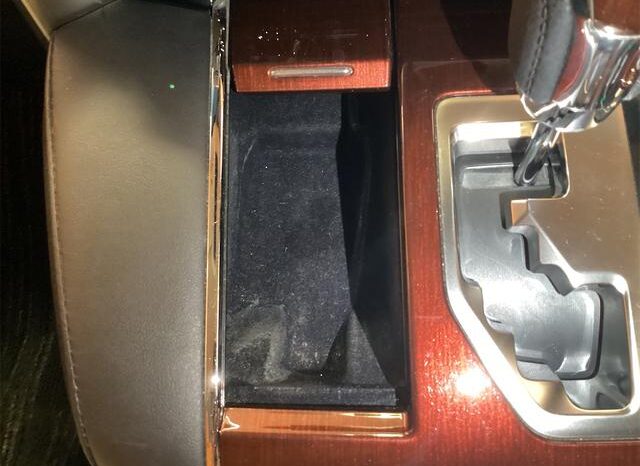 
								TOYOTA ALPHARD 2017 full									