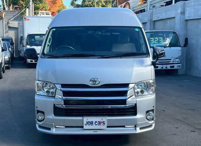 
								TOYOTA HIACE COMMUTER 2016 full									