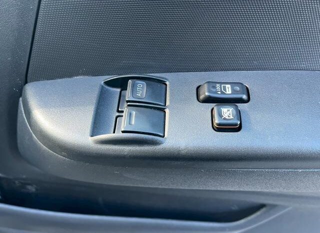 
								TOYOTA HIACE COMMUTER 2016 full									