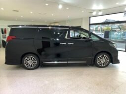
										TOYOTA ALPHARD 2015 full									