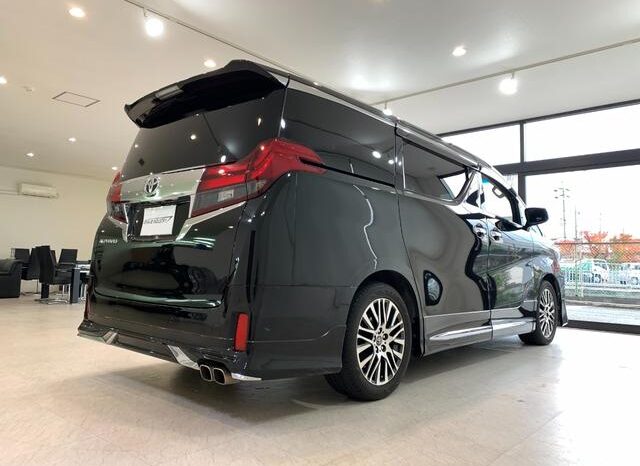 
								TOYOTA ALPHARD 2015 full									