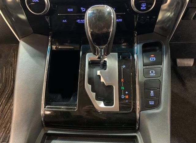 
								TOYOTA ALPHARD 2015 full									