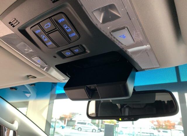 
								TOYOTA ALPHARD 2015 full									