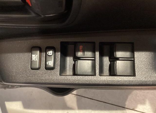 
								TOYOTA VITZ 2014 full									