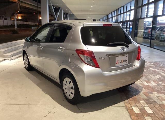 
								TOYOTA VITZ 2014 full									