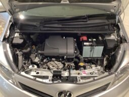 
										TOYOTA VITZ 2014 full									