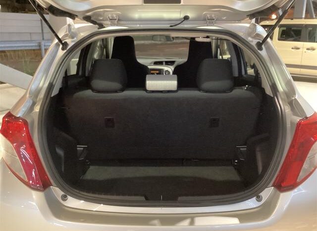 
								TOYOTA VITZ 2014 full									