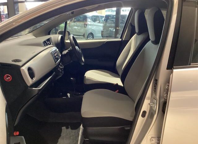 
								TOYOTA VITZ 2014 full									