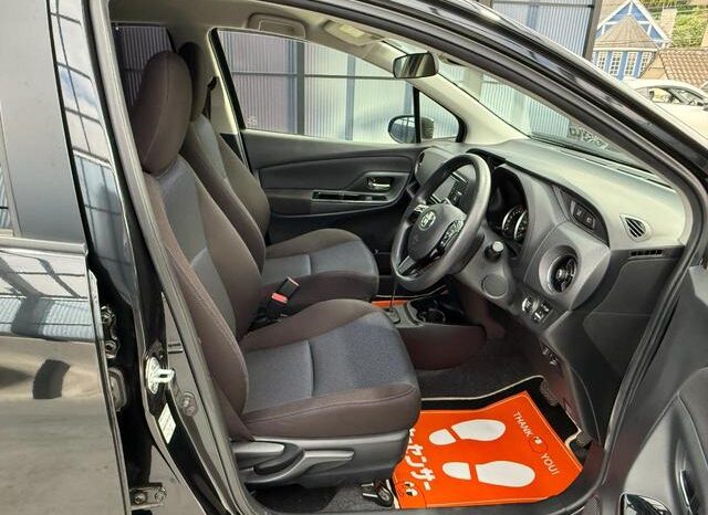 
								TOYOTA VITZ 2016 full									