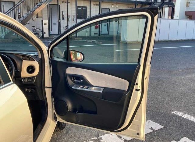 
								TOYOTA VITZ 2016 full									