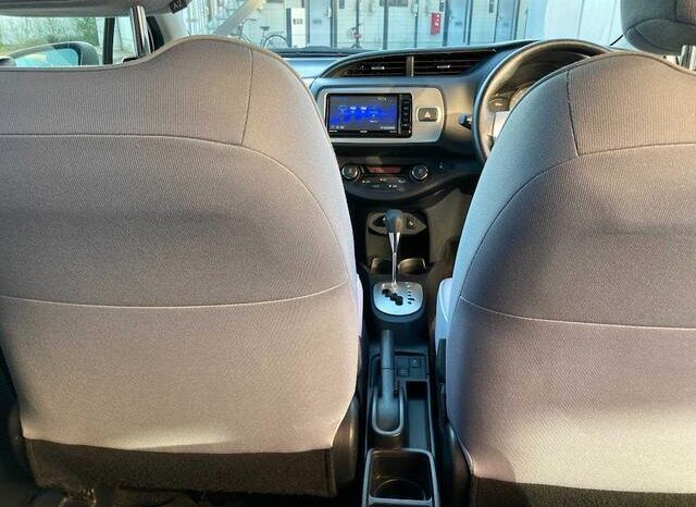 
								TOYOTA VITZ 2016 full									