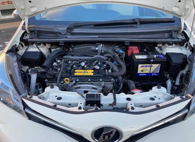 
								TOYOTA VITZ 2016 full									