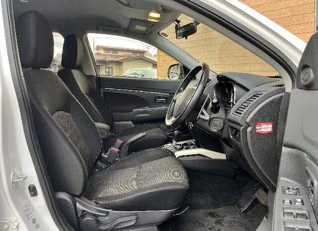 
								MITSUBISHI RVR 2014 full									
