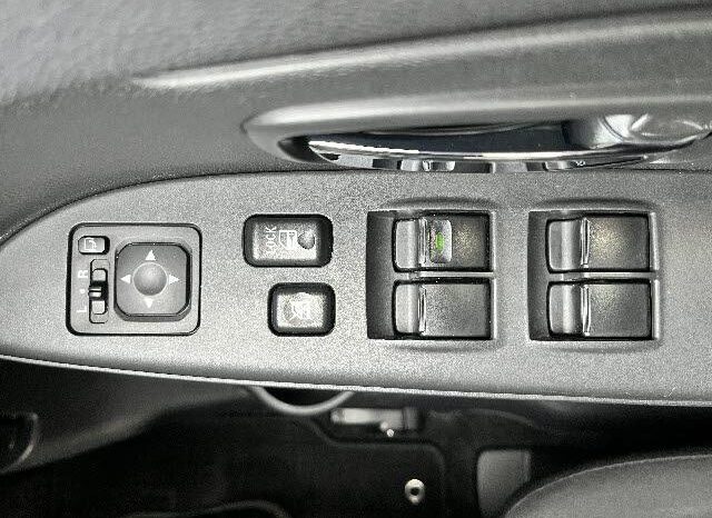 
								MITSUBISHI RVR 2014 full									